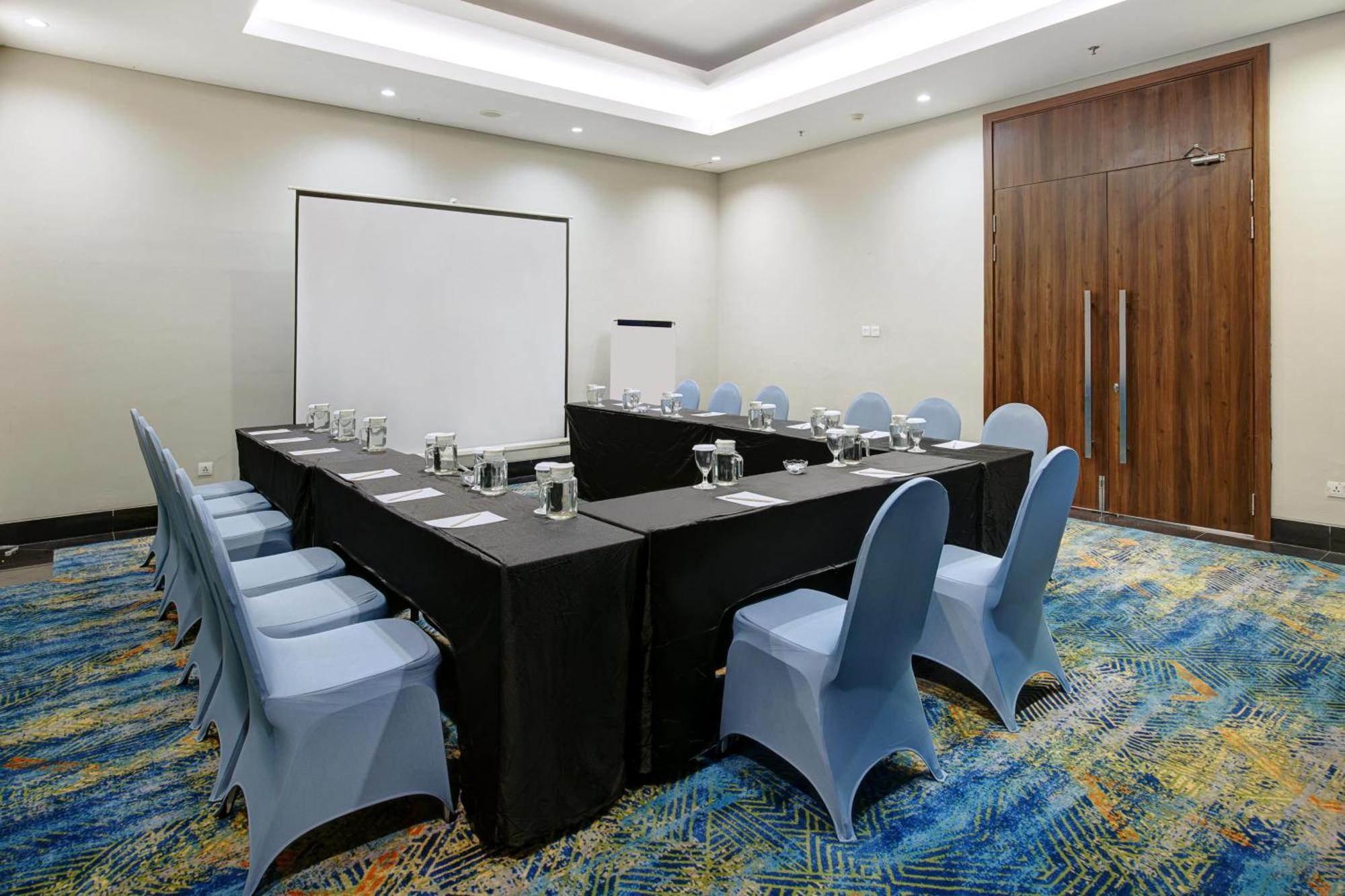 Aston Inn Pantai Losari Μακασάρ Εξωτερικό φωτογραφία