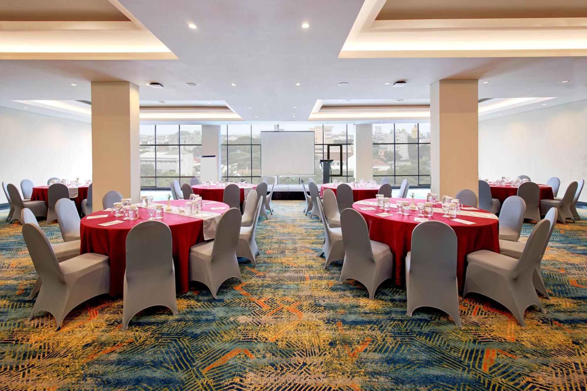 Aston Inn Pantai Losari Μακασάρ Εξωτερικό φωτογραφία